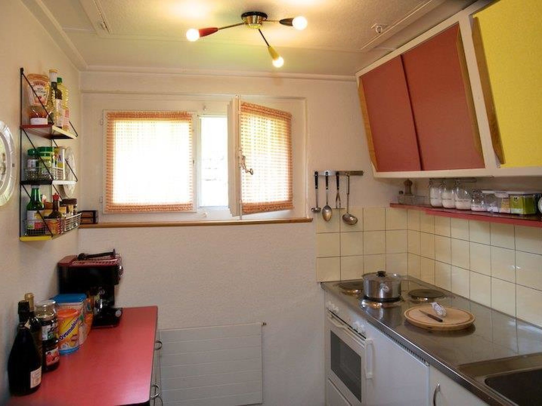 Pony 5-Bettwohnung Appartement/Fewo, Dusche oder Bad, WC, 2 Schlafräume - Binnen