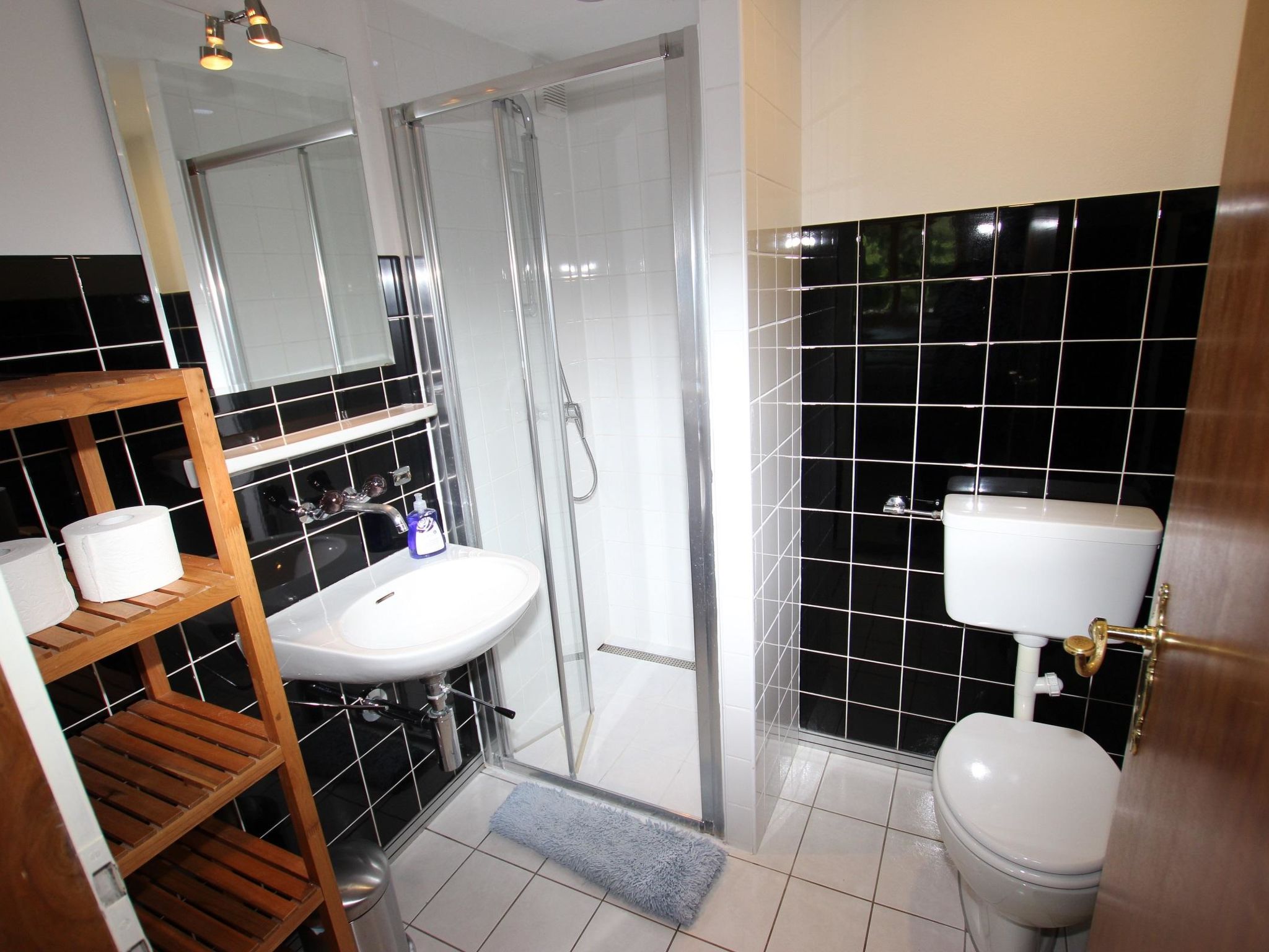 Möösli Appartement/Fewo, Dusche oder Bad, WC, 4 oder mehr Schlafräume - Image-tags.info
