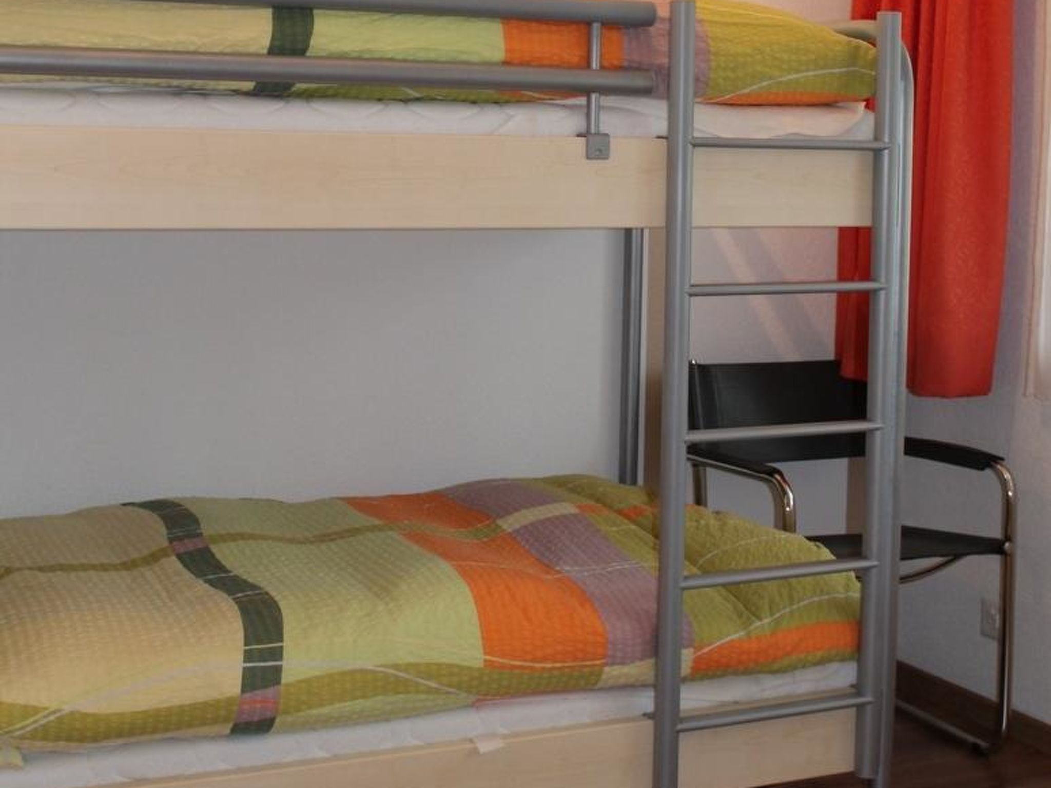 Rawilstrasse 33 Appartement/Fewo, Dusche oder Bad, WC, 2 Schlafräume - Binnen