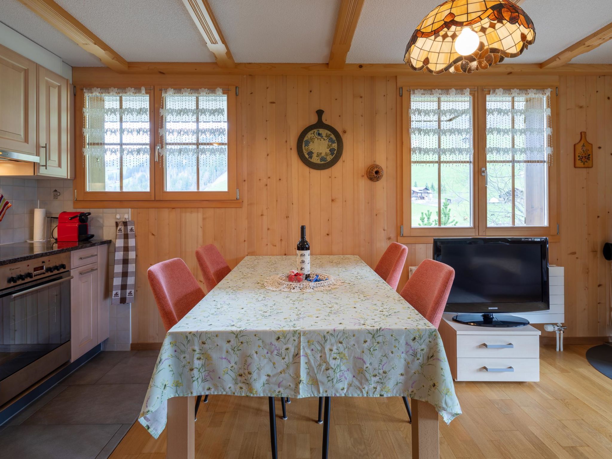 Chalet Lerchweid Lenk Appartement/Fewo, Bad, WC, 2 Schlafräume 4-Bettwohnung - Image-tags.info