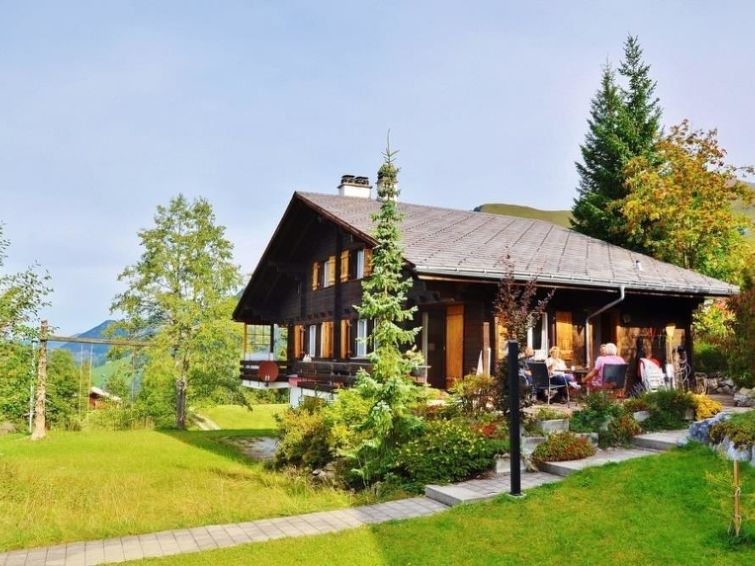 Sumpfbödeli Appartement/Fewo, Badewanne, 3 Schlafräume 6-Bett-Wohnung in Lenk