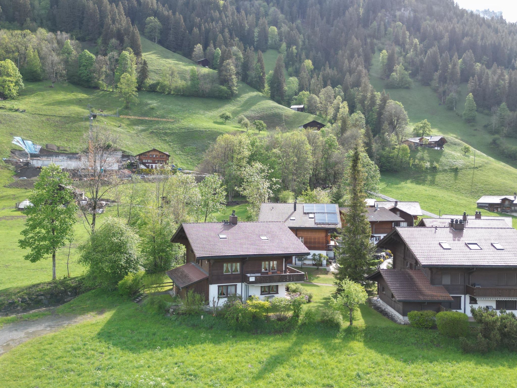 Chalet Rotebächli Appartement/Fewo, Bad, WC, 2 Schlafräume 4-Bettwohnung - Draußen