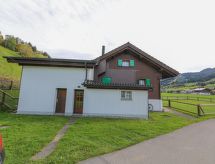 Ruim chalet voor 8 personen met biljart en uitzicht op de Wildstrubel - thumbnail 3