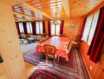 Ruim chalet voor 8 personen met biljart en uitzicht op de Wildstrubel - thumbnail 6