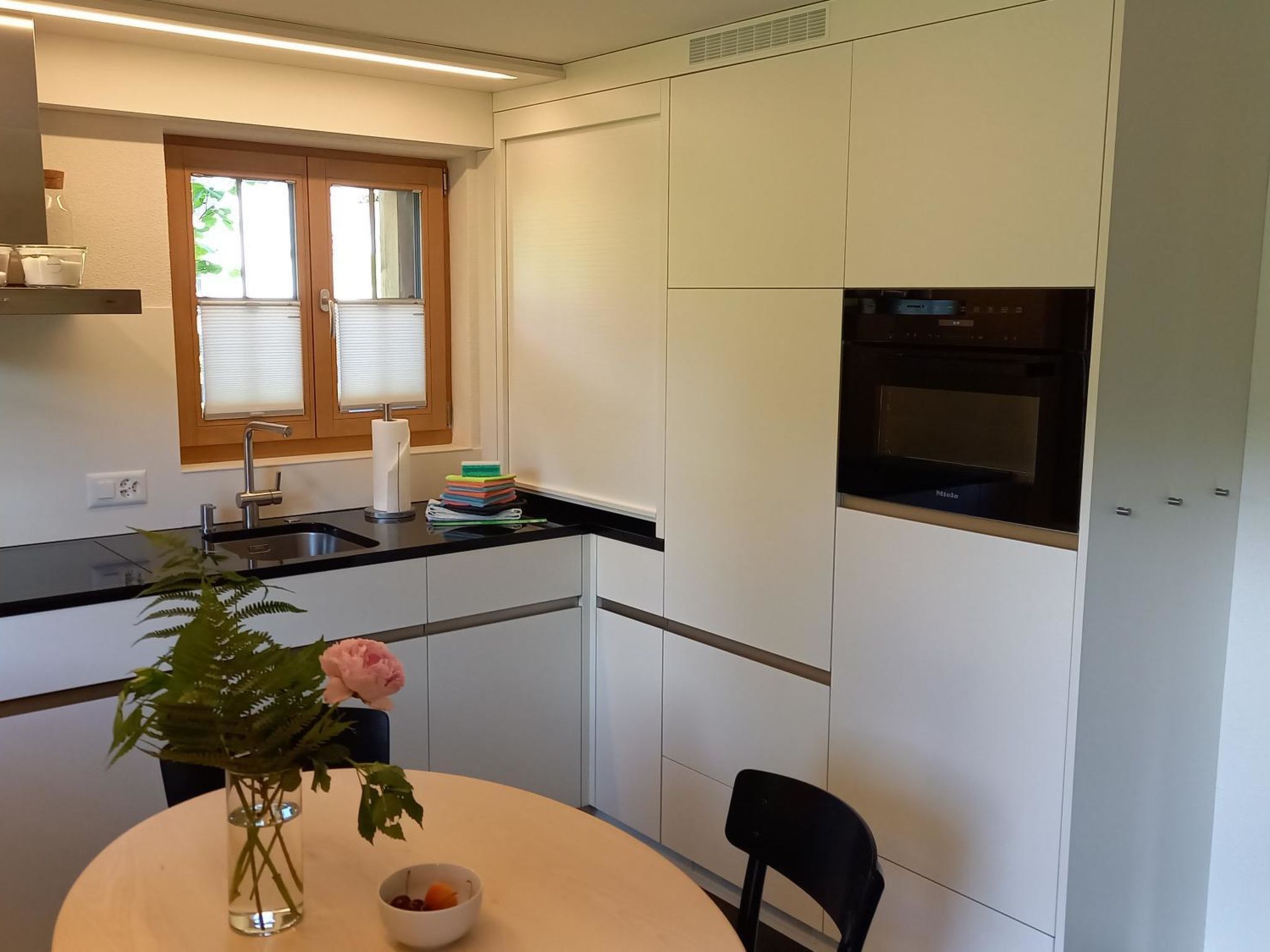 Am Brüggli # 1 Appartement/Fewo, Dusche, WC, Erdgeschoß/Parterre 2-Bett-Wohnung - Binnen