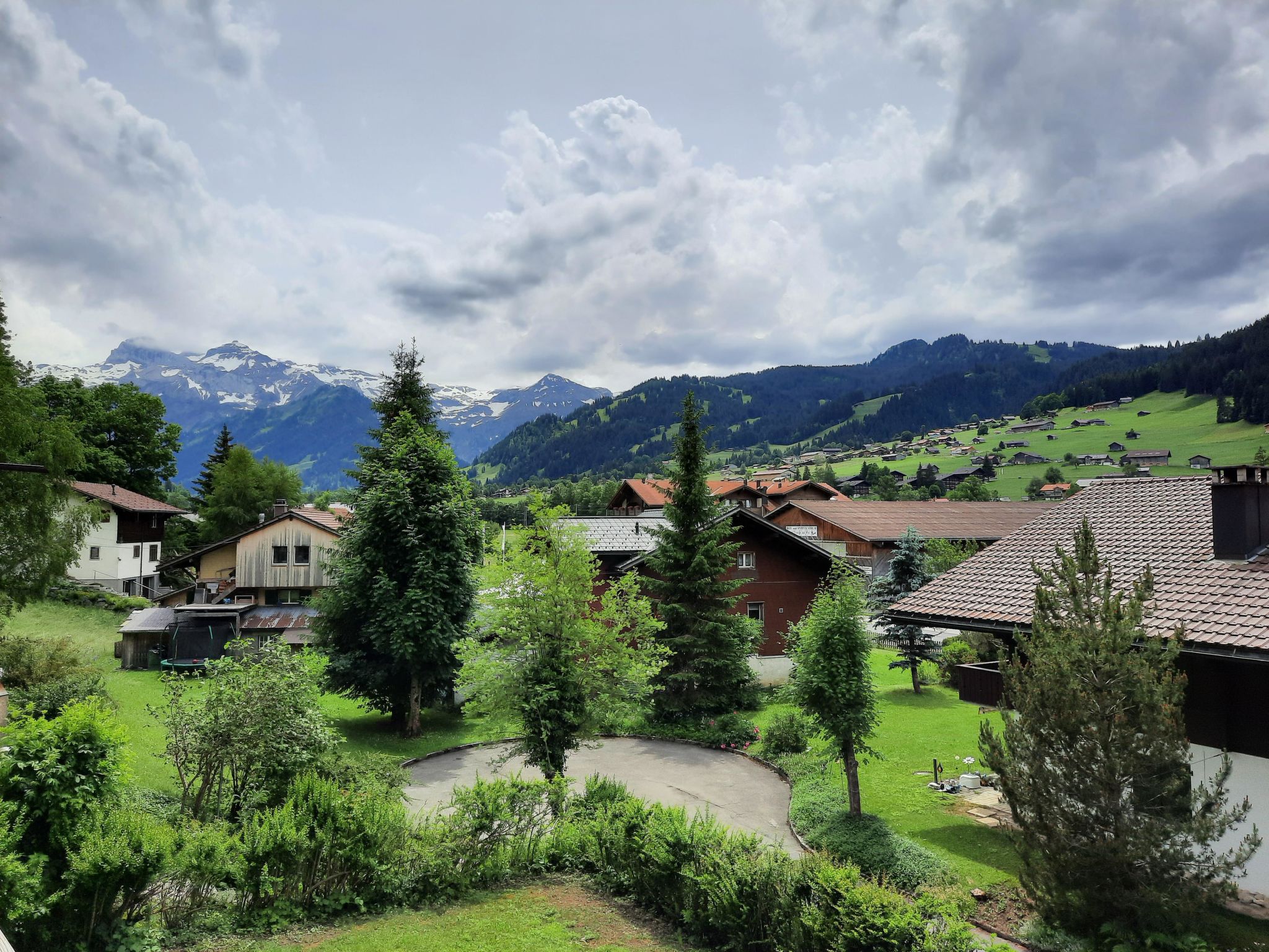 Chalet Sunnebort Appartement/Fewo, Bad, WC, 2 Schlafräume 5-Bettwohnung - Outside