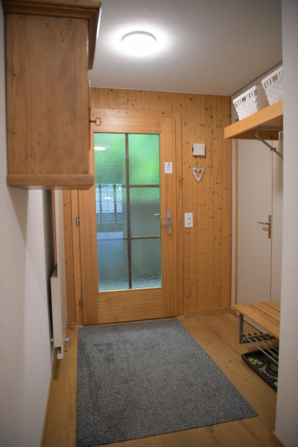 Chalet Sunnebort Appartement/Fewo, Bad, WC, 2 Schlafräume 5-Bettwohnung - Inside