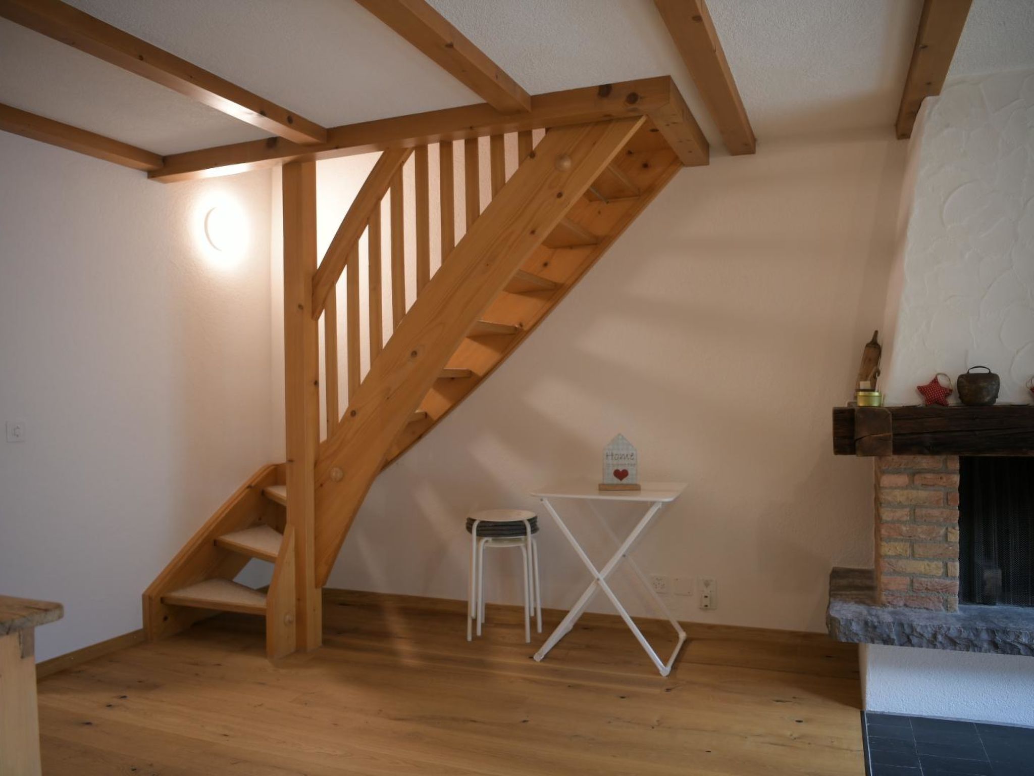 Chalet Sunnebort Appartement/Fewo, Bad, WC, 2 Schlafräume 5-Bettwohnung - Inside
