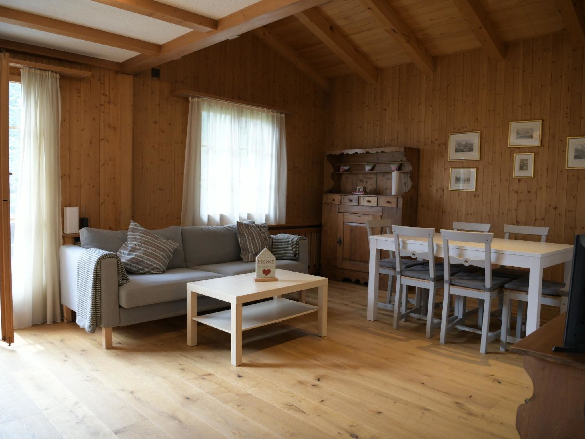 Chalet Sunnebort Appartement/Fewo, Bad, WC, 2 Schlafräume 5-Bettwohnung - Image 2