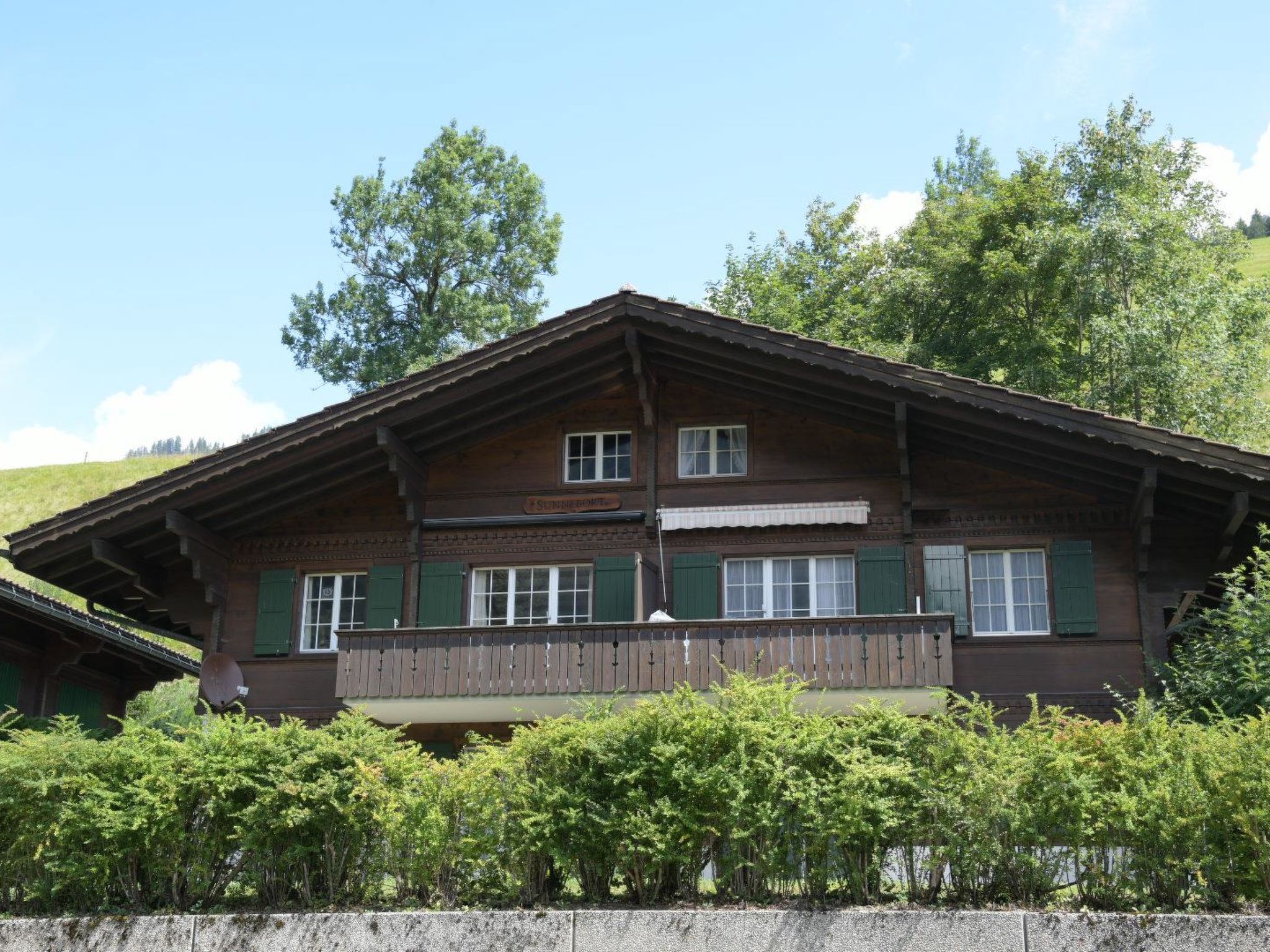 Photo of Chalet Sunnebort Appartement/Fewo, Bad, WC, 2 Schlafräume 5-Bettwohnung