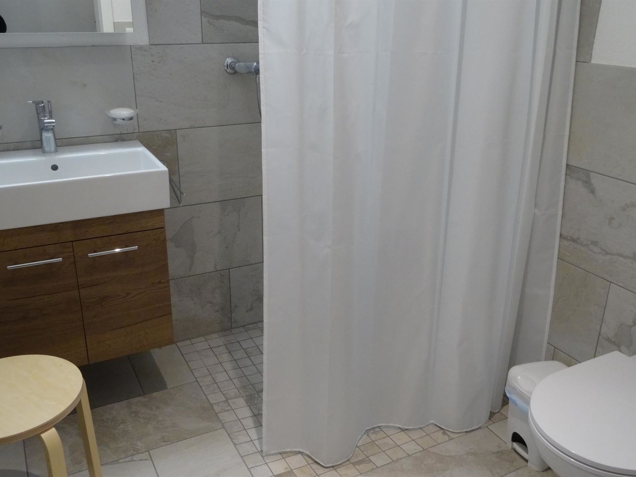 Simmeklang - EG links Appartement/Fewo, Dusche und Bad, WC, 2 Schlafräume - Image-tags.info