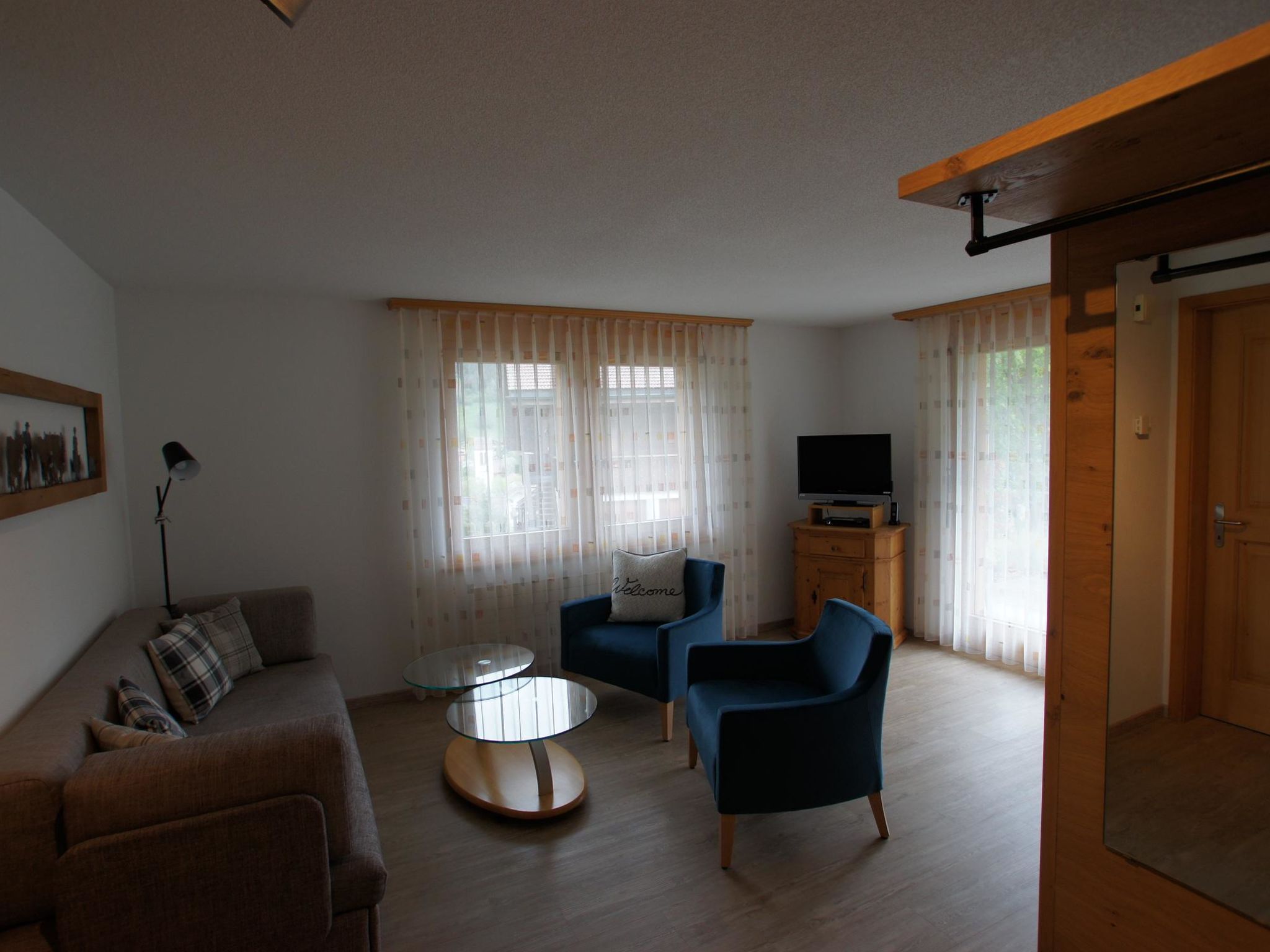 Sina Appartement/Fewo, Dusche oder Bad, WC, 1 Schlafraum 2-Bett-Wohnung - Image 3