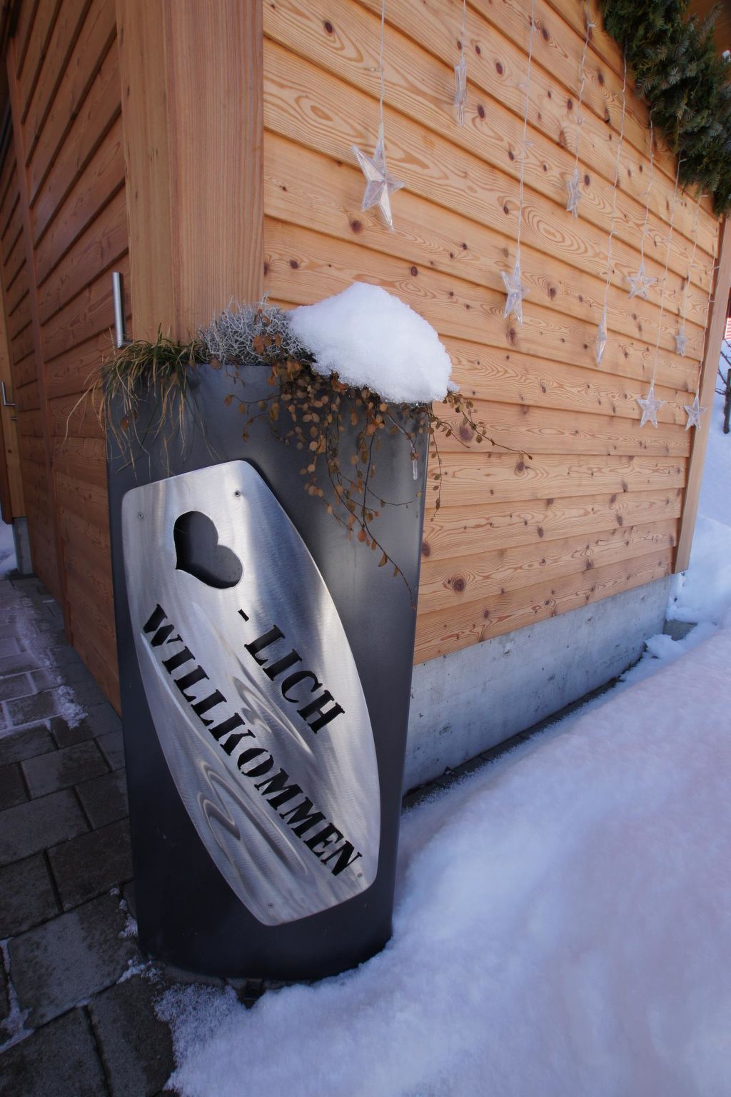 Photo of Sina Appartement/Fewo, Dusche oder Bad, WC, 1 Schlafraum 2-Bett-Wohnung