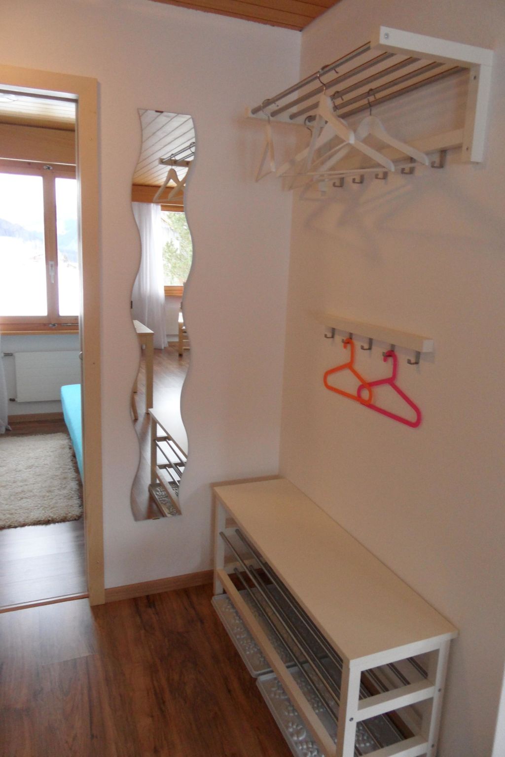 Photo of Aegertenstrasse 18 # 2 Appartement/Fewo, Dusche oder Bad, WC, 2 Schlafräume