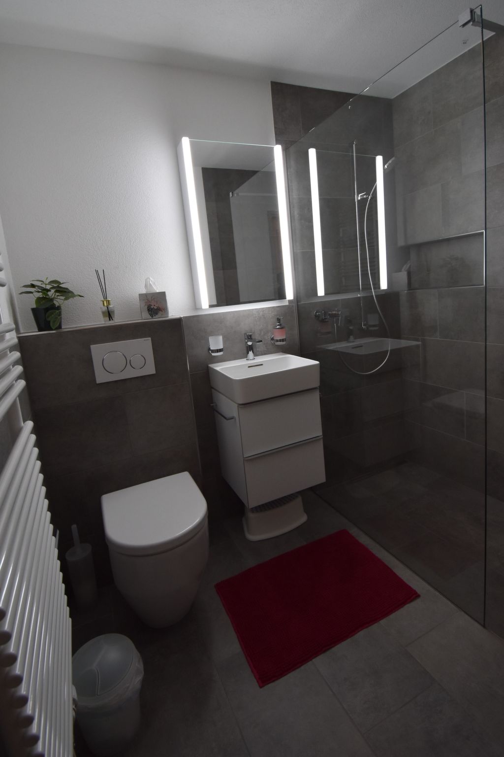 Photo of Aegertenstrasse 18 # 2 Appartement/Fewo, Dusche oder Bad, WC, 2 Schlafräume