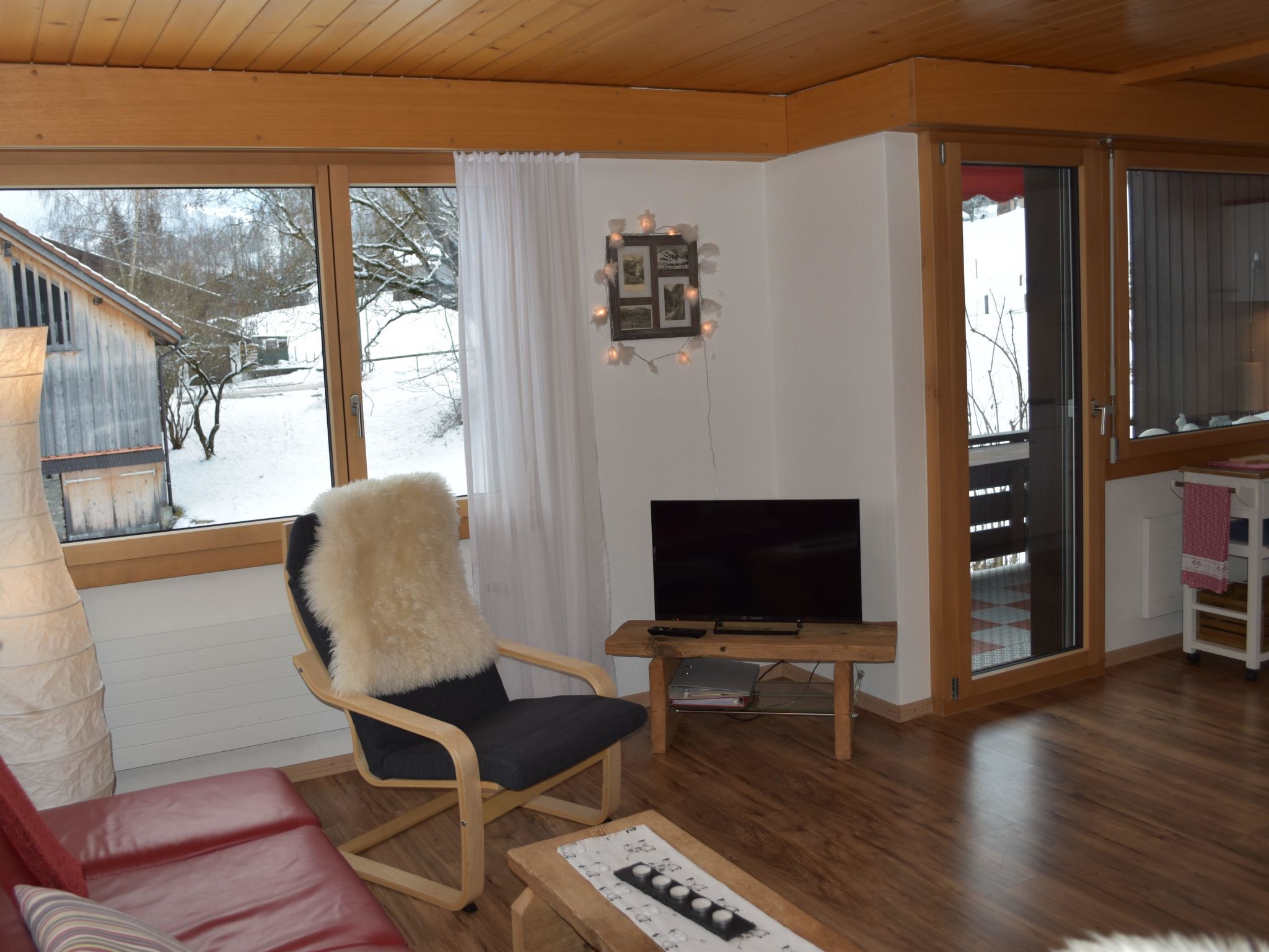 Photo of Aegertenstrasse 18 # 2 Appartement/Fewo, Dusche oder Bad, WC, 2 Schlafräume