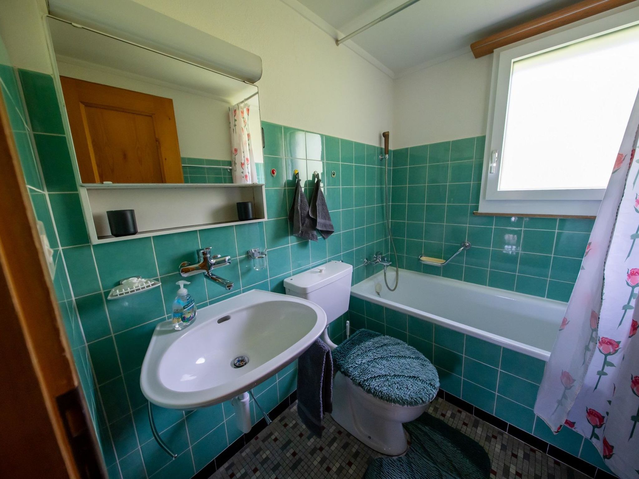 Béatrice Appartement/Fewo, Dusche oder Bad, WC, 2 Schlafräume 4-Bett-Wohnung - Image-tags.info