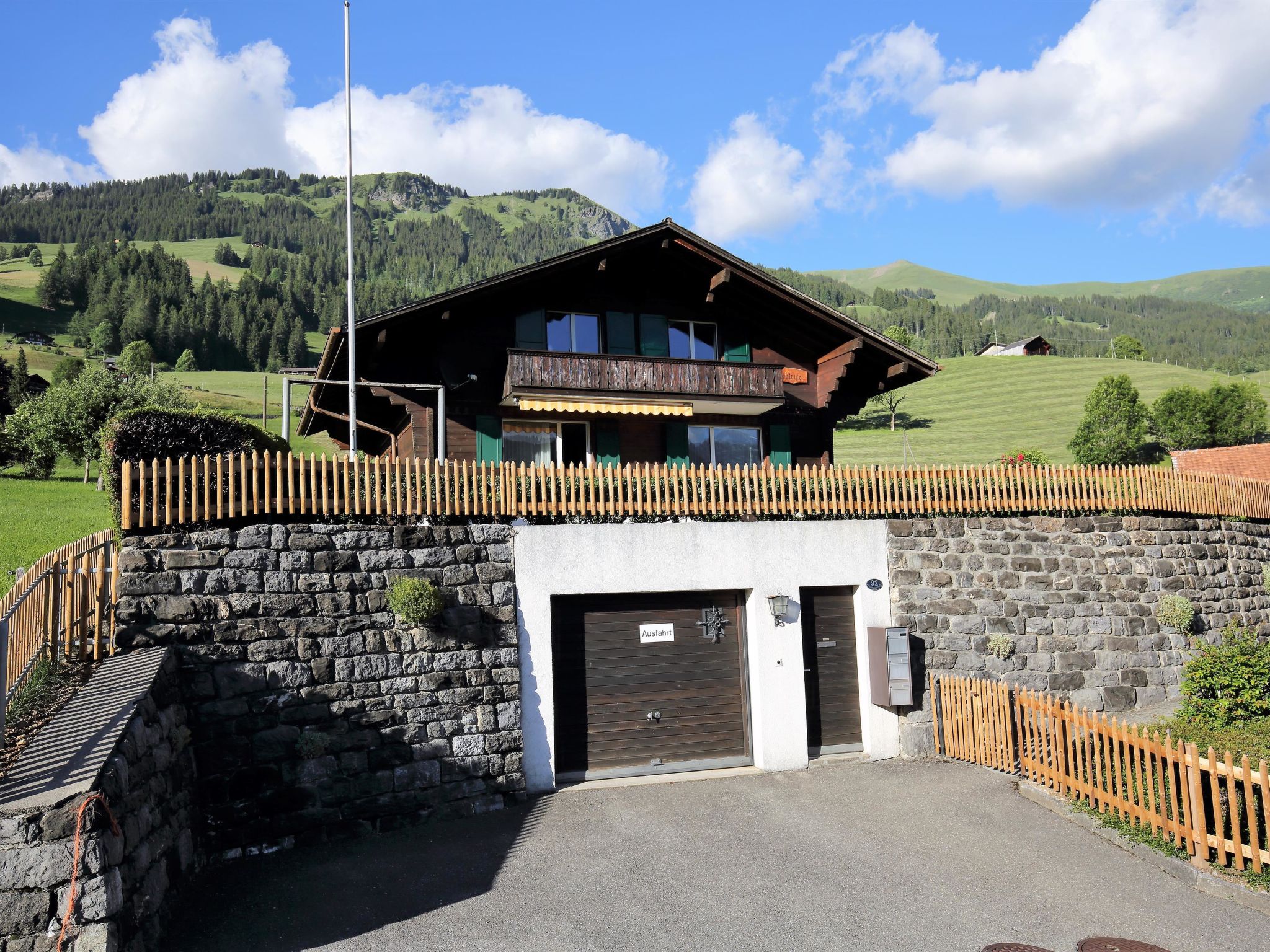 Photo of Béatrice Appartement/Fewo, Dusche oder Bad, WC, 2 Schlafräume 4-Bett-Wohnung