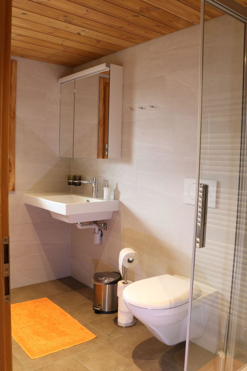 Bühlerhof Appartement/Fewo, Dusche oder Bad, WC, 3 Schlafräume 6-Bett-Wohnung - Image-tags.info