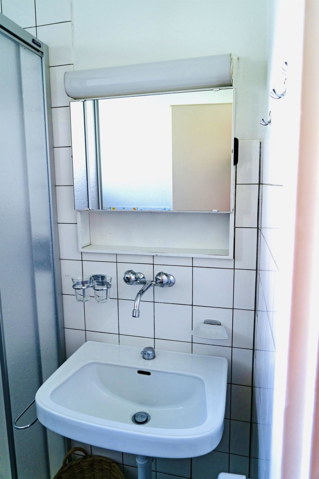 Bergdohle Appartement/Fewo, Bad, WC, 4 oder mehr Schlafräume 7 Bett-Wohnung - Binnen