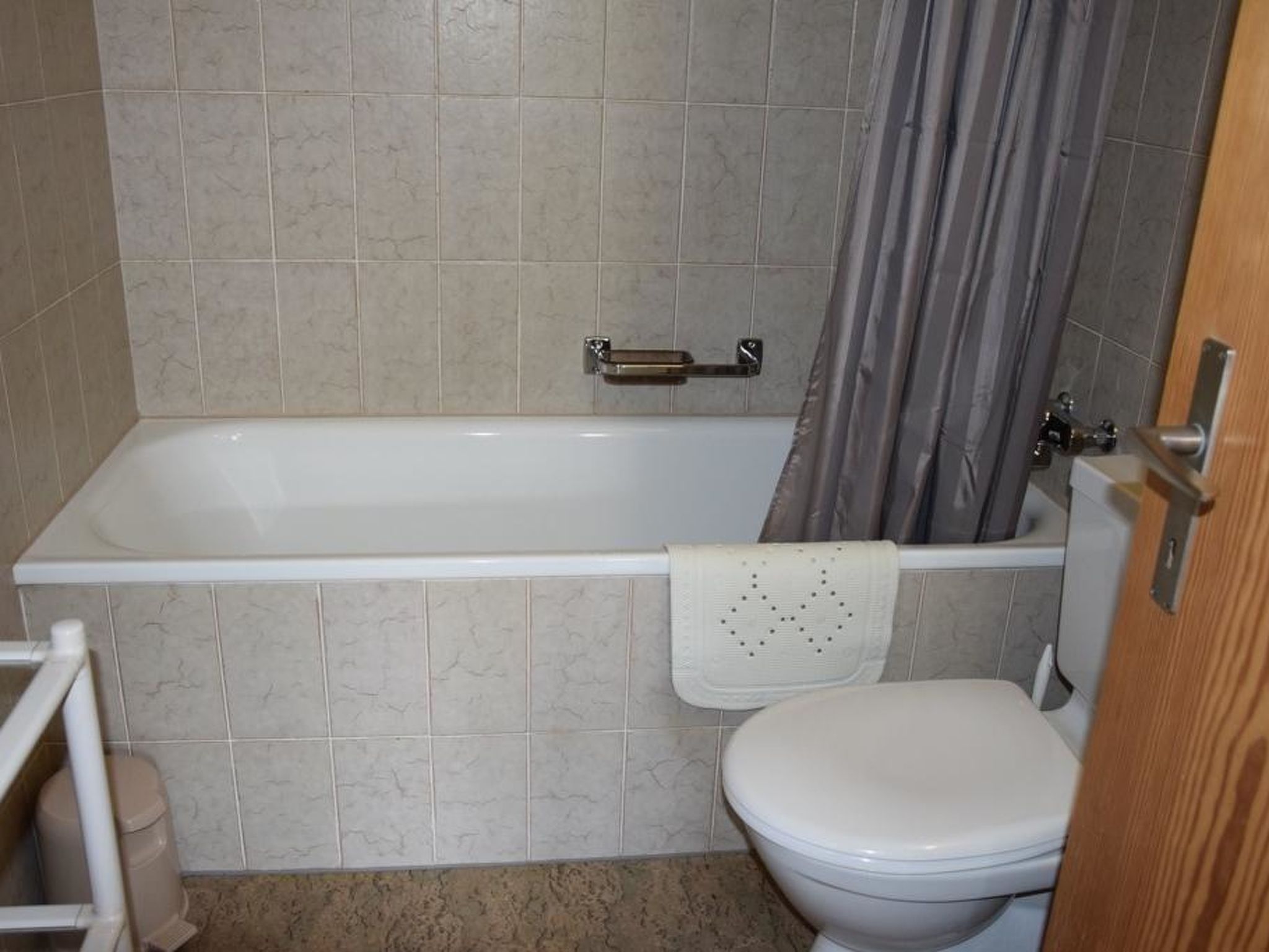 Steinbock # 2 Appartement/Fewo, Dusche oder Bad, WC, 1 Schlafraum 4-Bett-Wohnung - Drinnen