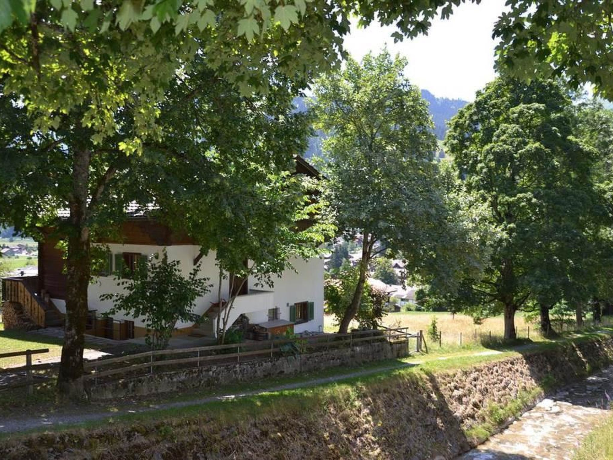 Photo of Am Brüggli # 2 Appartement/Fewo, Dusche und Badewanne, 4 oder mehr Schlafräume