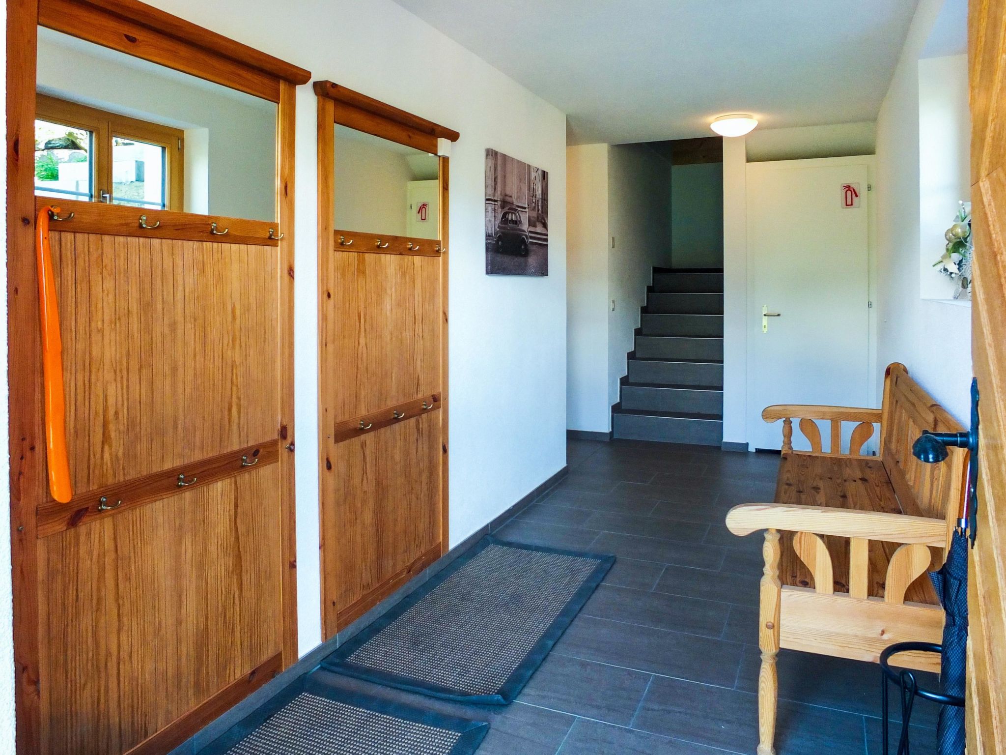 Photo of Lemberg Ferienhaus, Dusche und Bad, WC, 3 Schlafräume 6-Bett-Ferienhaus