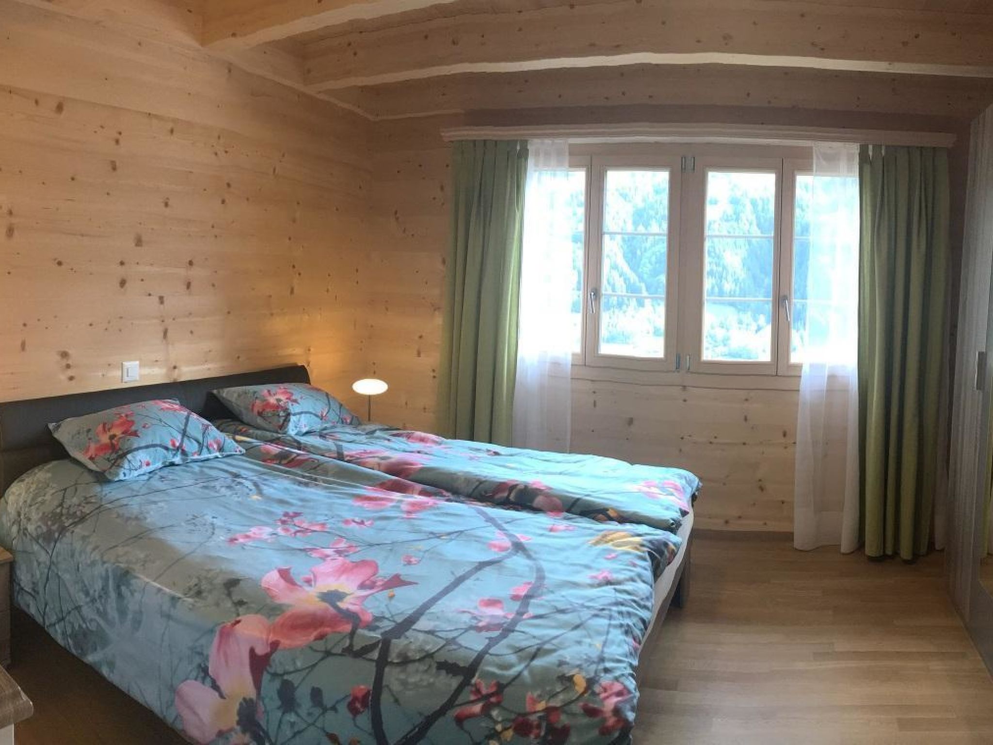 Photo of Lemberg Ferienhaus, Dusche und Bad, WC, 3 Schlafräume 6-Bett-Ferienhaus