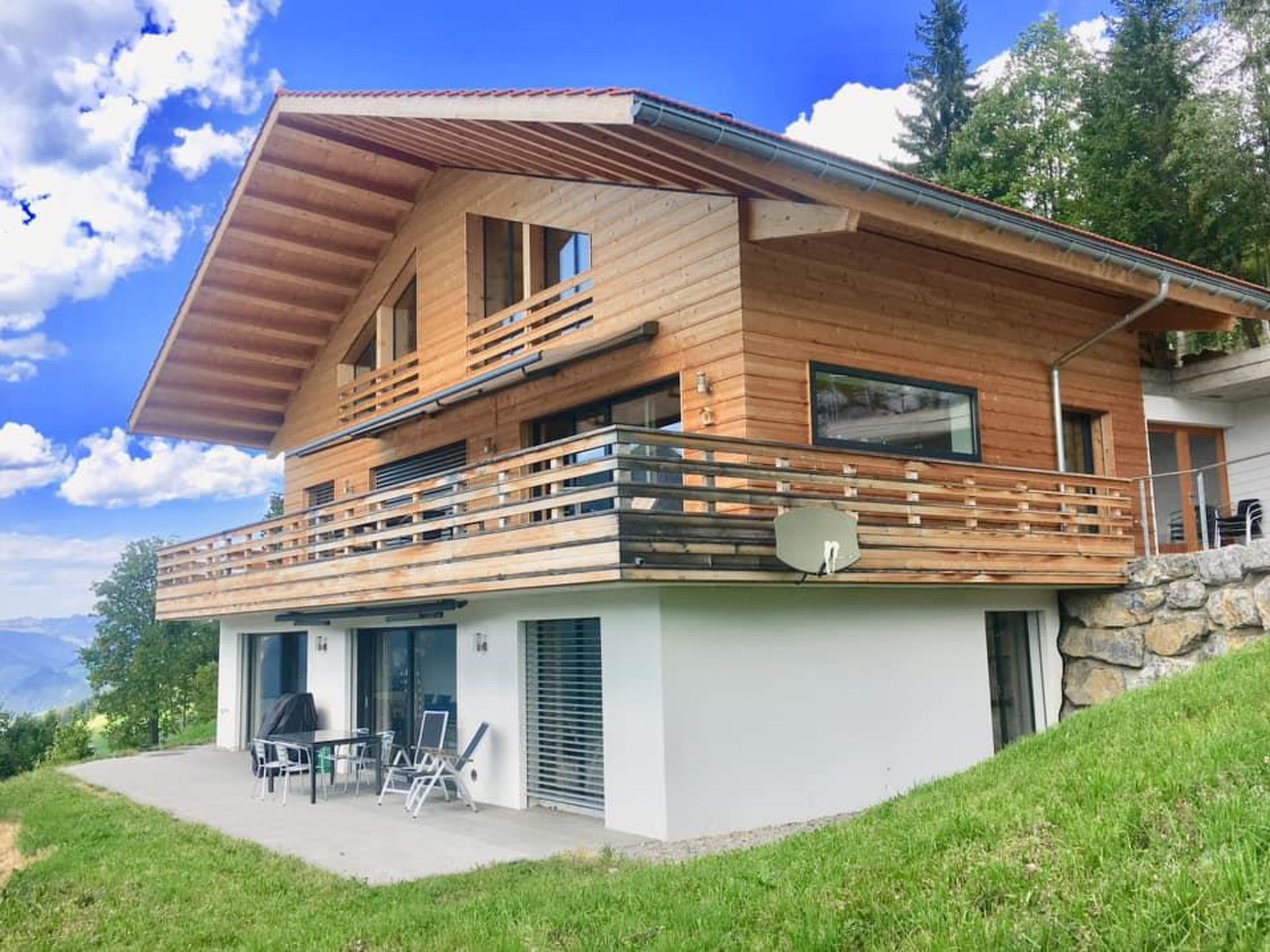 Photo of Chalet Coco Appartement/Fewo, Dusche, WC, 3 Schlafräume 6-Bett-Wohnung