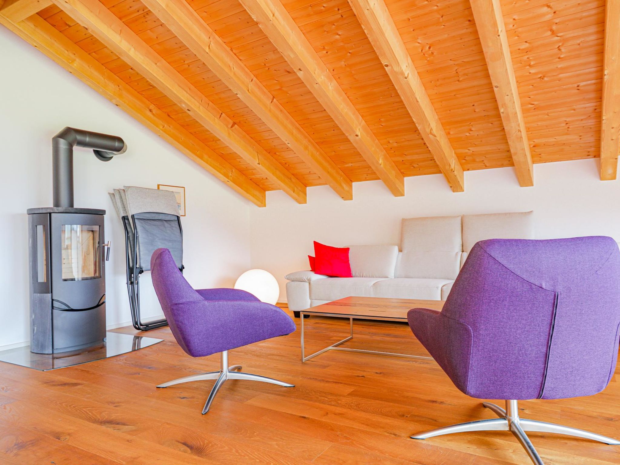 Kronenplatz 11 OG Appartement/Fewo, Bad, WC, 2 Schlafräume 4 Bettwohnung