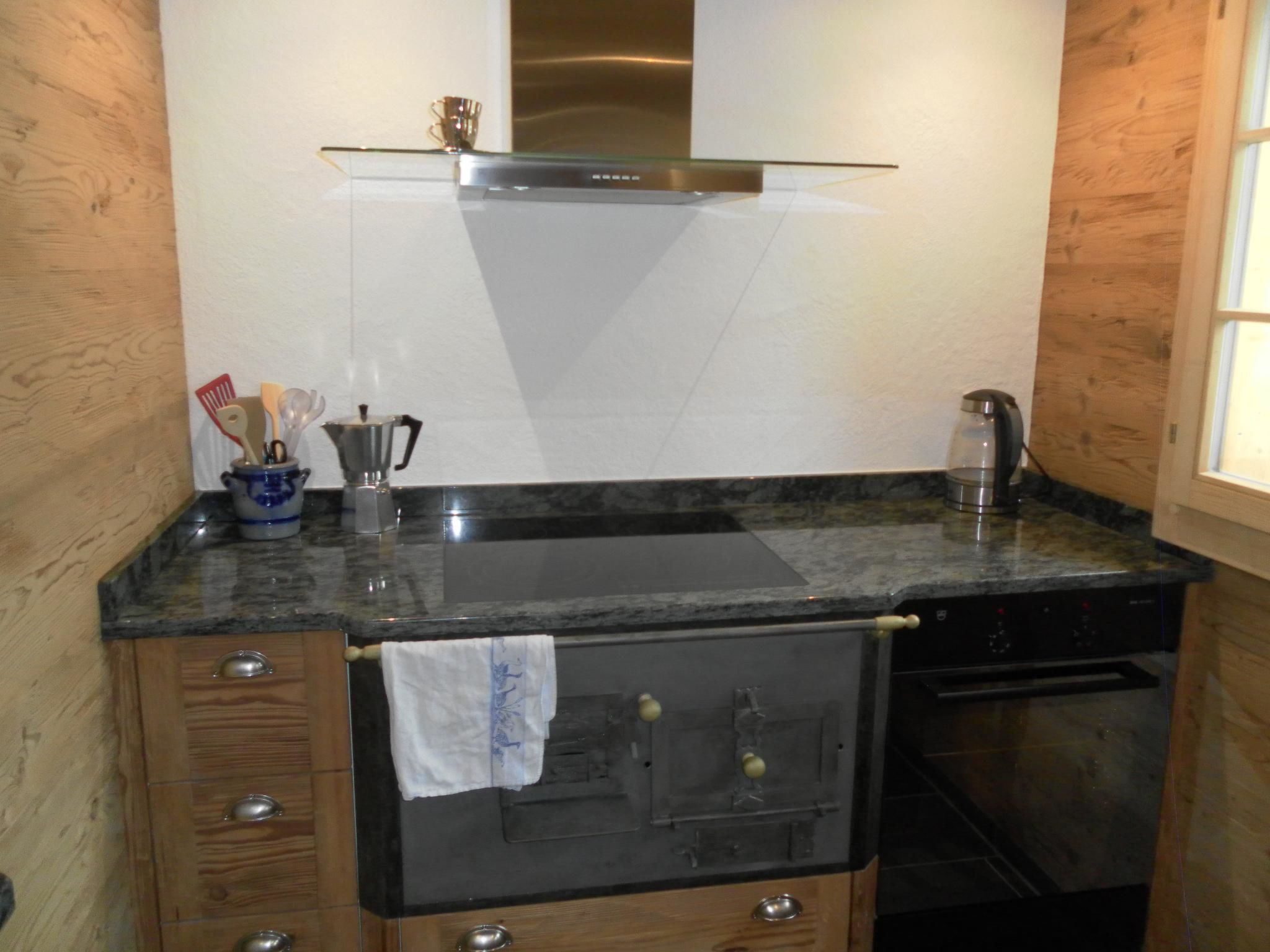 Gwunderstübli Appartement/Fewo, Dusche oder Bad, WC, Wohn-/Schlafraum - Drinnen
