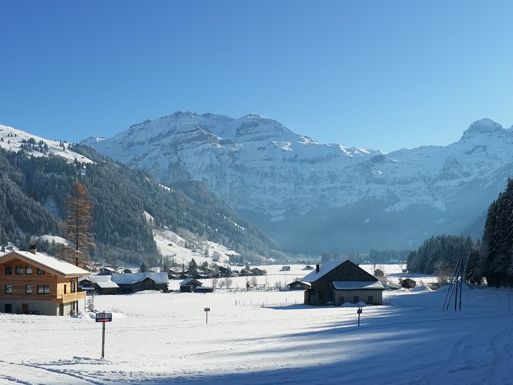 Photo of Chalet Flöschhorn Appartement/Fewo, Bad, WC, 3 Schlafräume