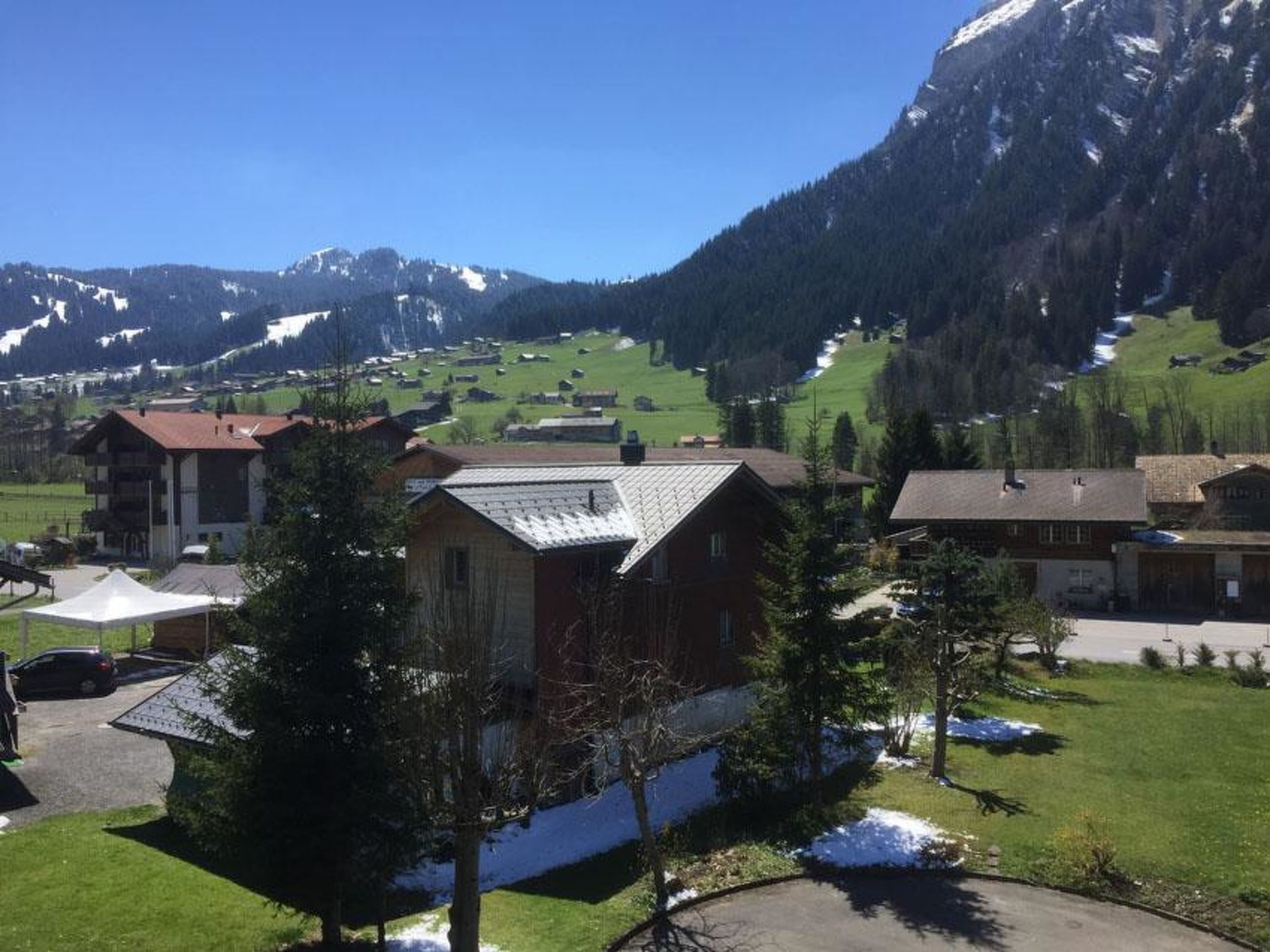 Photo of Chalet Flöschhorn Appartement/Fewo, Bad, WC, 3 Schlafräume