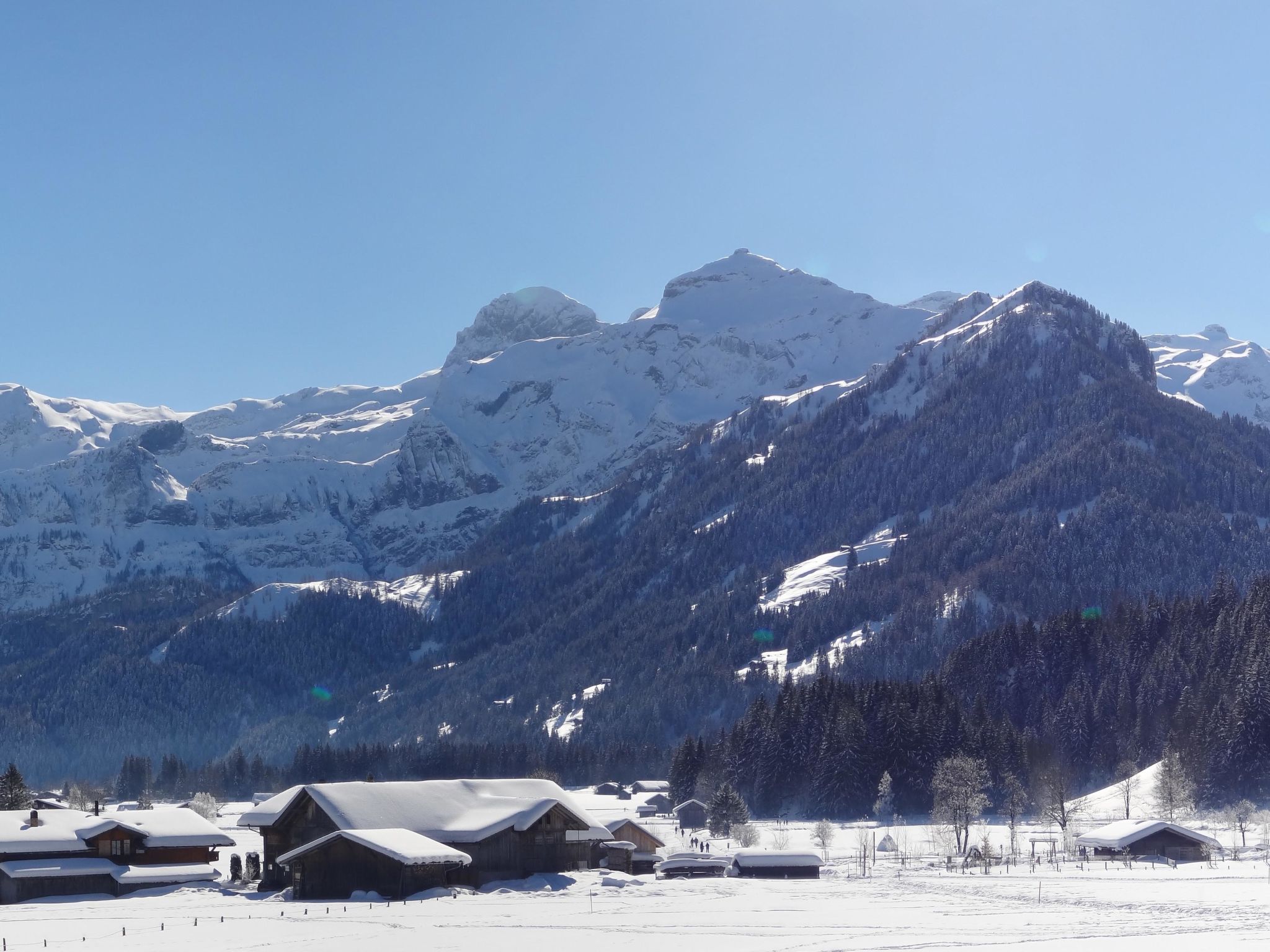 Photo of Chalet Claudia Appartement/Fewo, Dusche, 1 Schlafraum 2-Bett-Wohnung