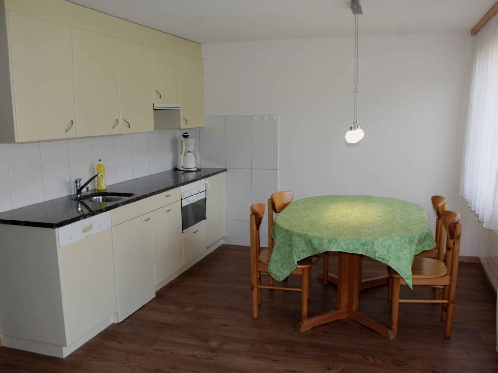 Aegertenstrasse 10 Appartement/Fewo, Dusche oder Bad, WC, 1 Schlafraum - Image 3