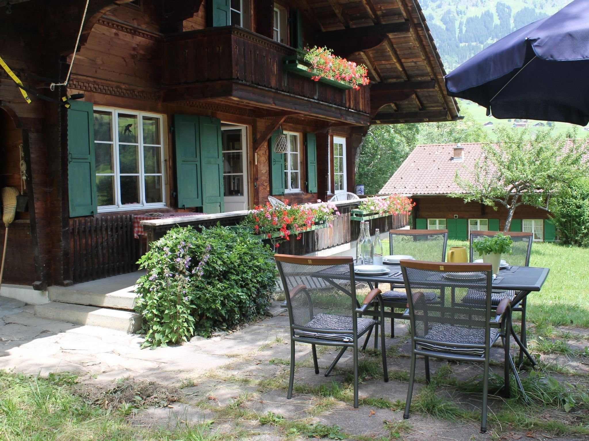 Photo of Chalet Maru Appartement/Fewo, Dusche oder Bad, WC, 3 Schlafräume 7-Bett-Wohnung