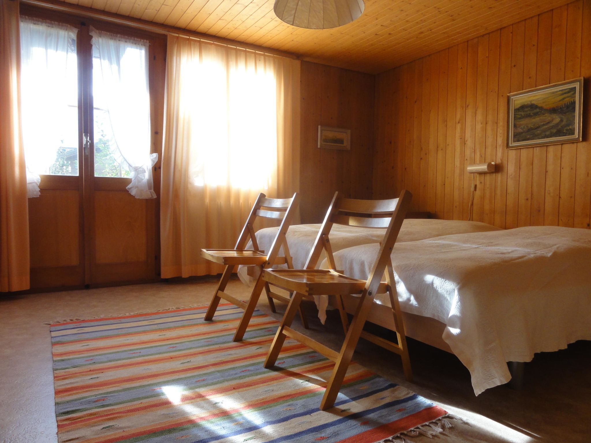 Chriba Appartement/Fewo, Dusche oder Bad, WC, 3 Schlafräume 6-Bett-Wohnung - Drinnen