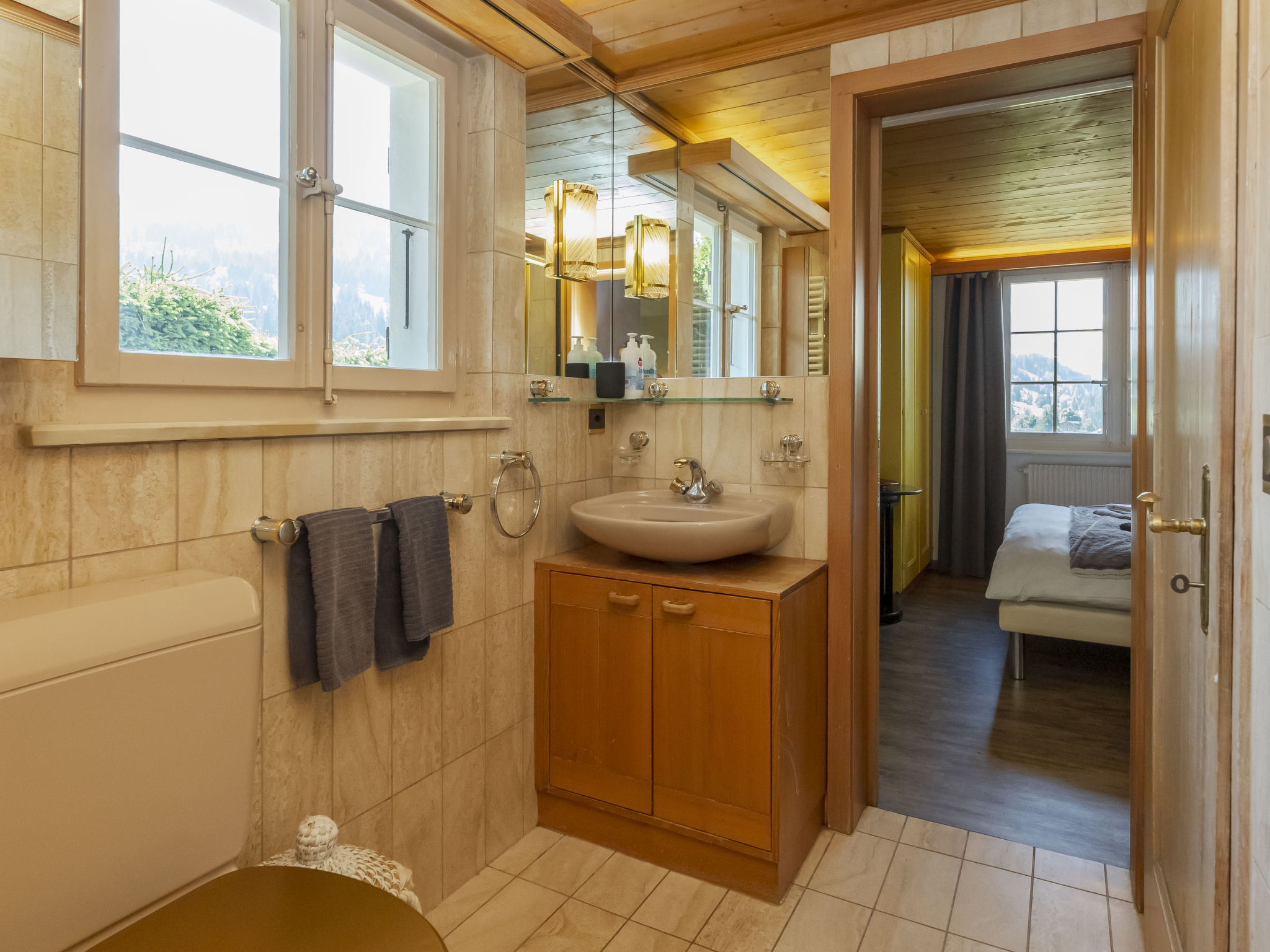 Bathroom / Wellness