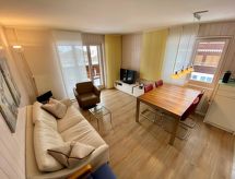 Zonnig 3-kamerappartement vlakbij de Horneggli-lift in Schönried - thumbnail 2