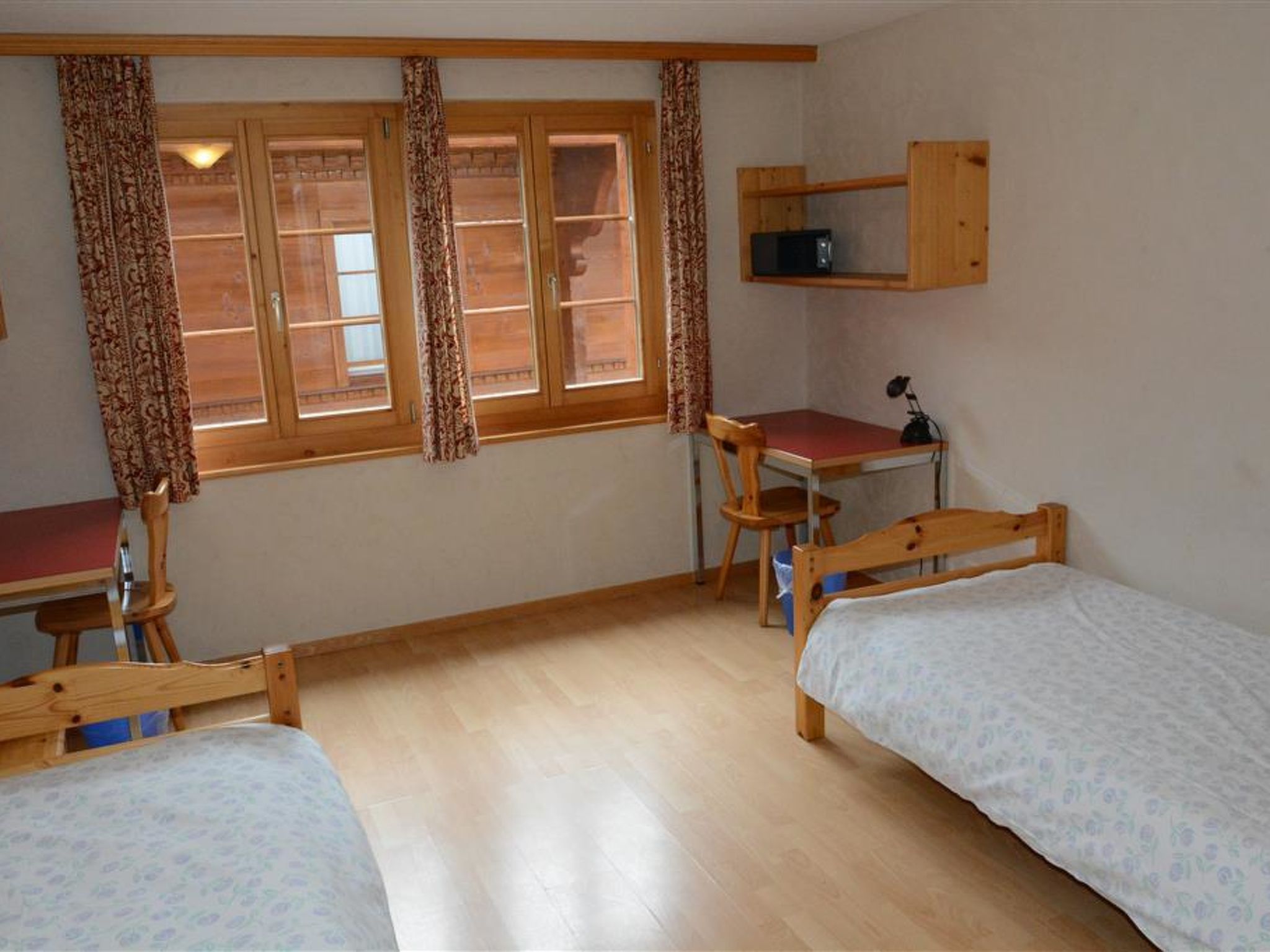 Photo of Anne (Hochparterre) Appartement/Fewo, Dusche oder Bad, WC 12-Bettwohnung