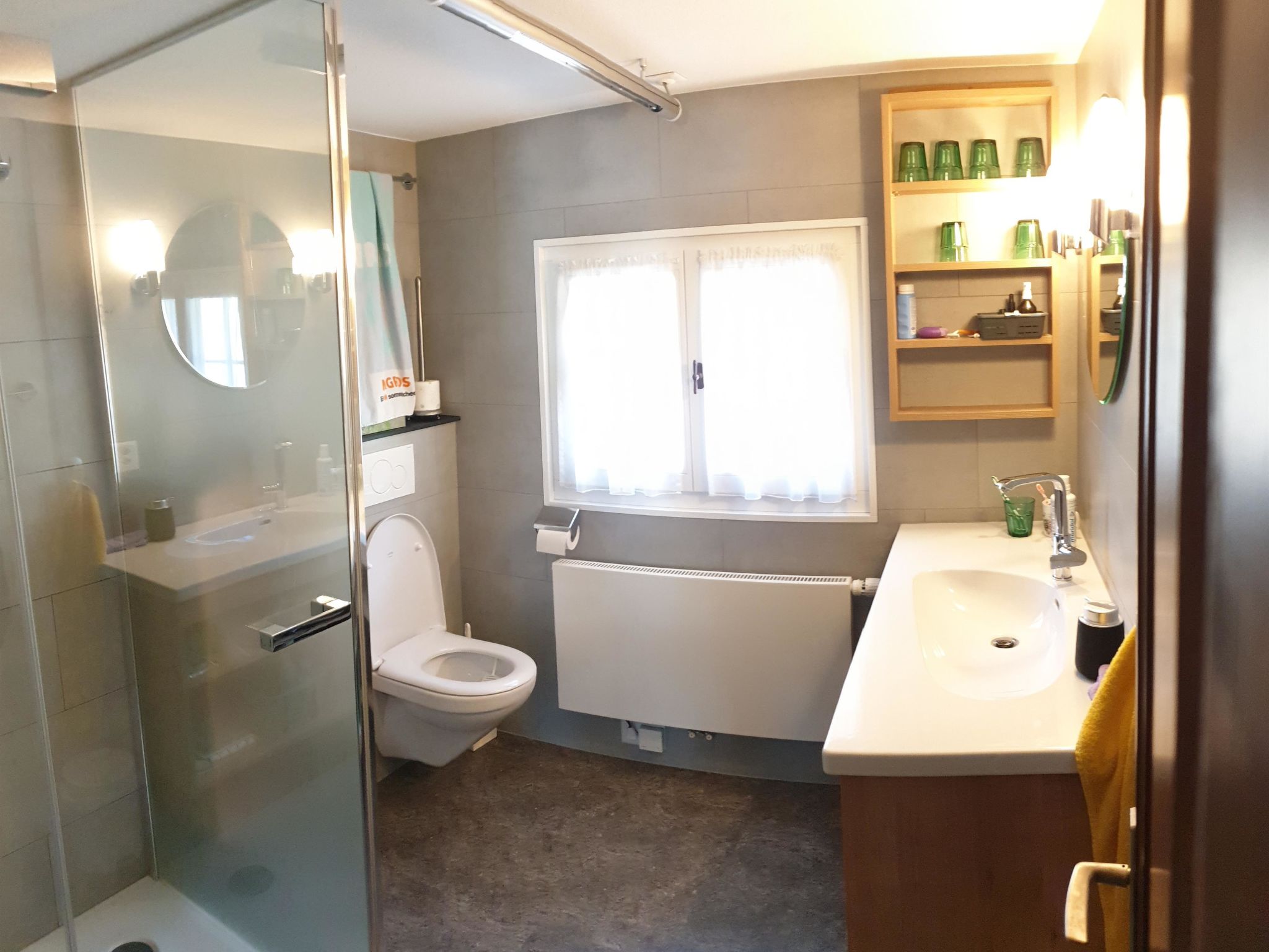 Photo of Aerneli, Chalet Appartement/Fewo, Dusche oder Bad, WC 6-Bettwohnung