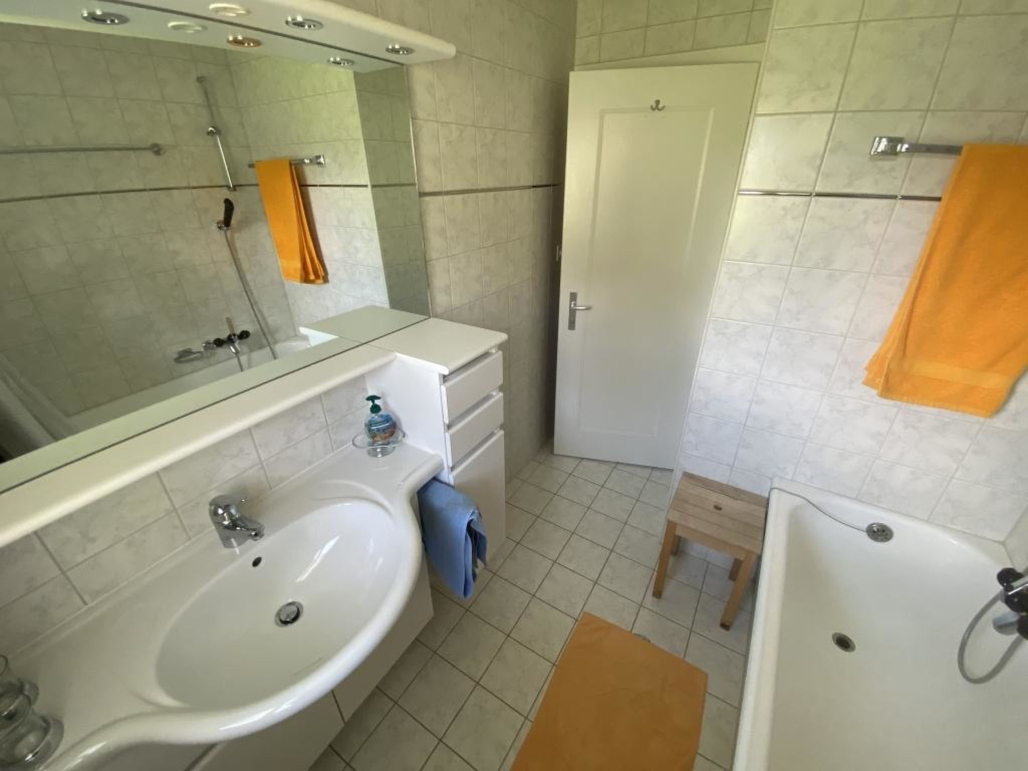 Photo of Sonnige Matte Appartement/Fewo, Dusche oder Bad, WC 8-Bettwohnung