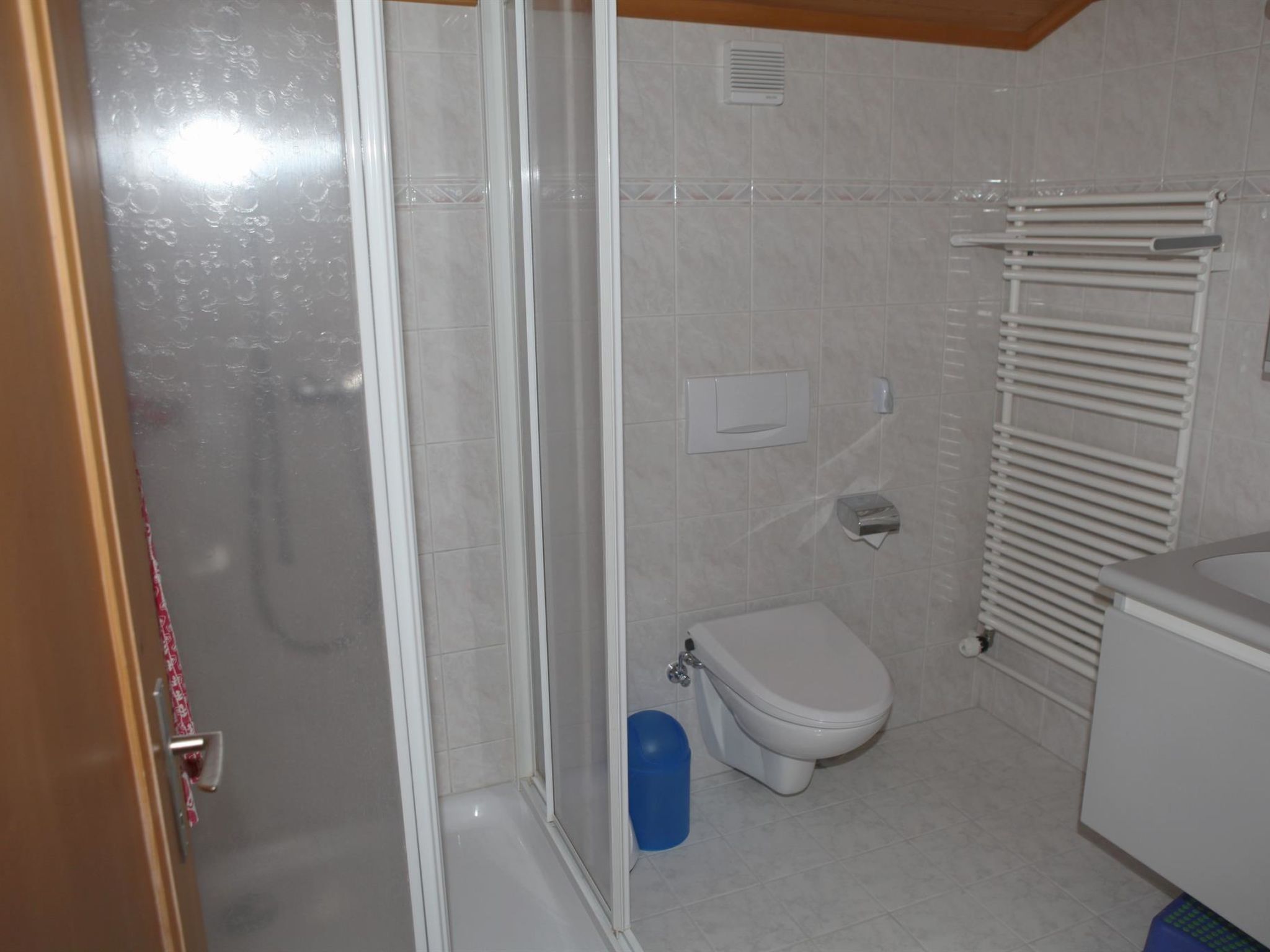 Photo of Sonnige Matte Appartement/Fewo, Dusche oder Bad, WC 8-Bettwohnung