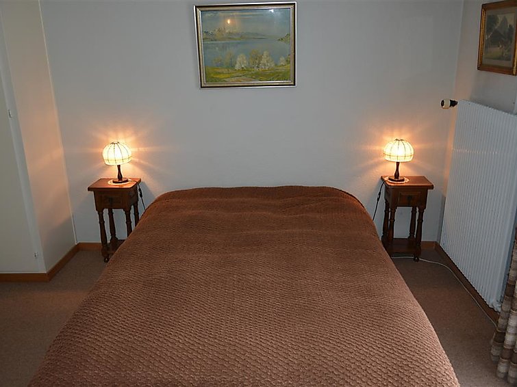 Search and Stay, undefined in undefined. Gallery position 1