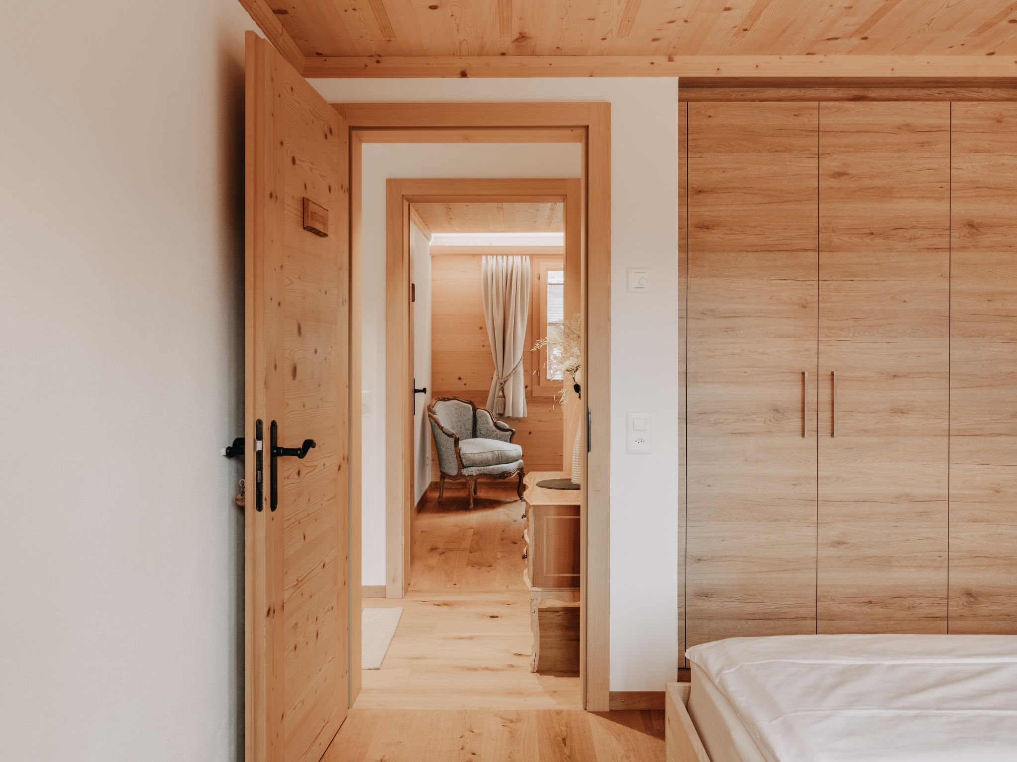 Giferblick Appartement/Fewo, Dusche und Bad, WC 6-Bettwohnung