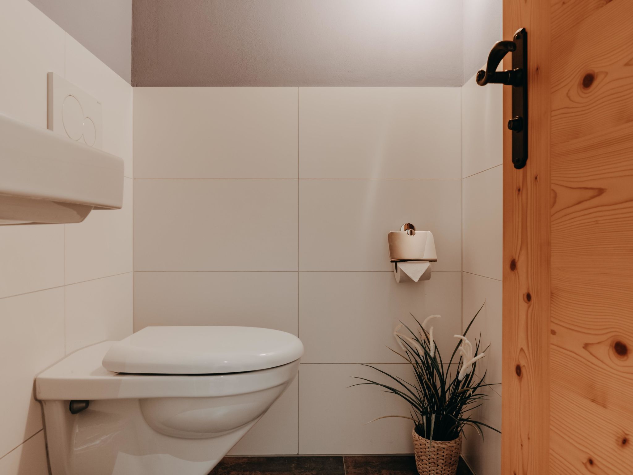 Photo of Giferblick Appartement/Fewo, Dusche und Bad, WC 6-Bettwohnung