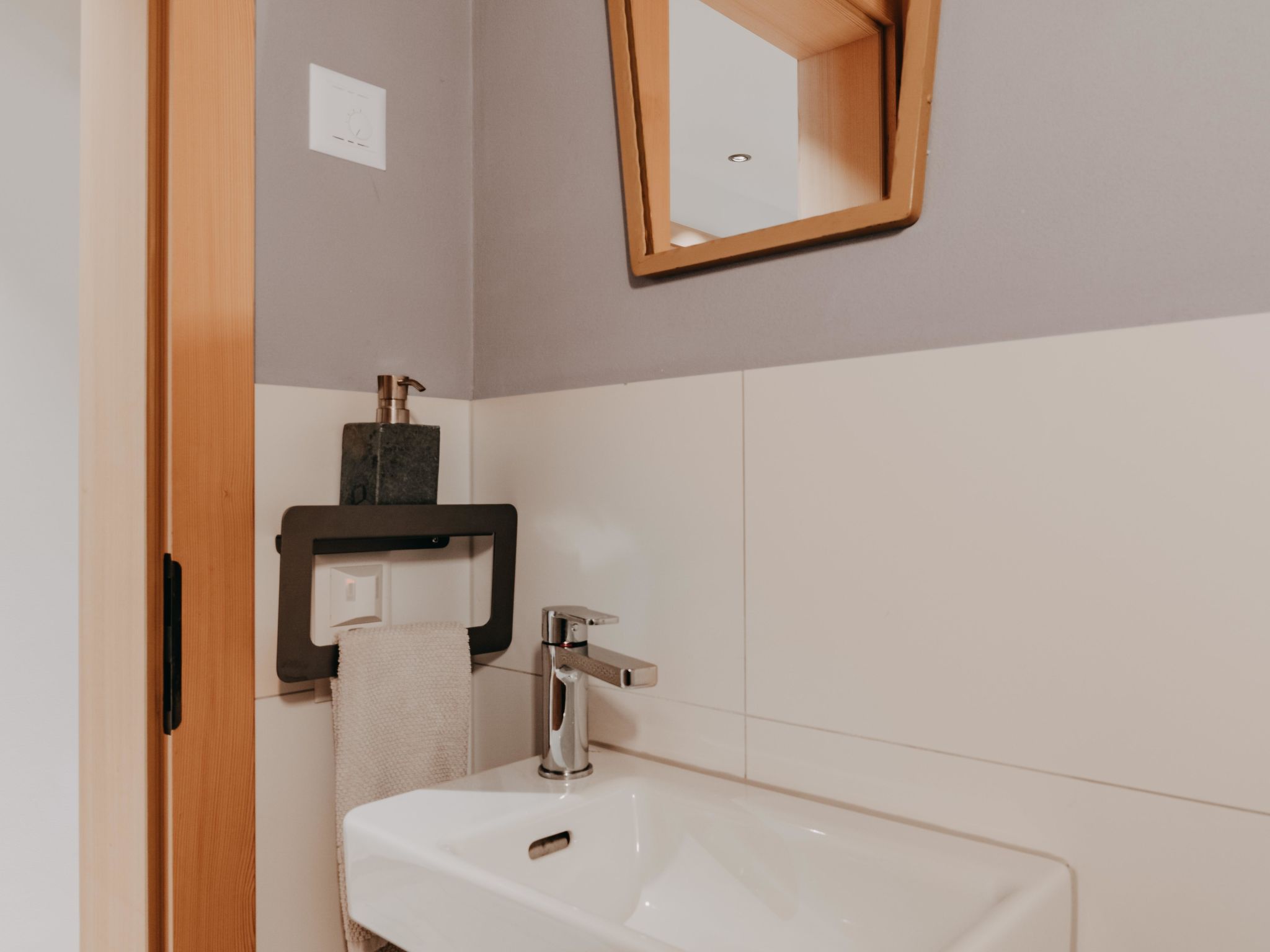Photo of Giferblick Appartement/Fewo, Dusche und Bad, WC 6-Bettwohnung