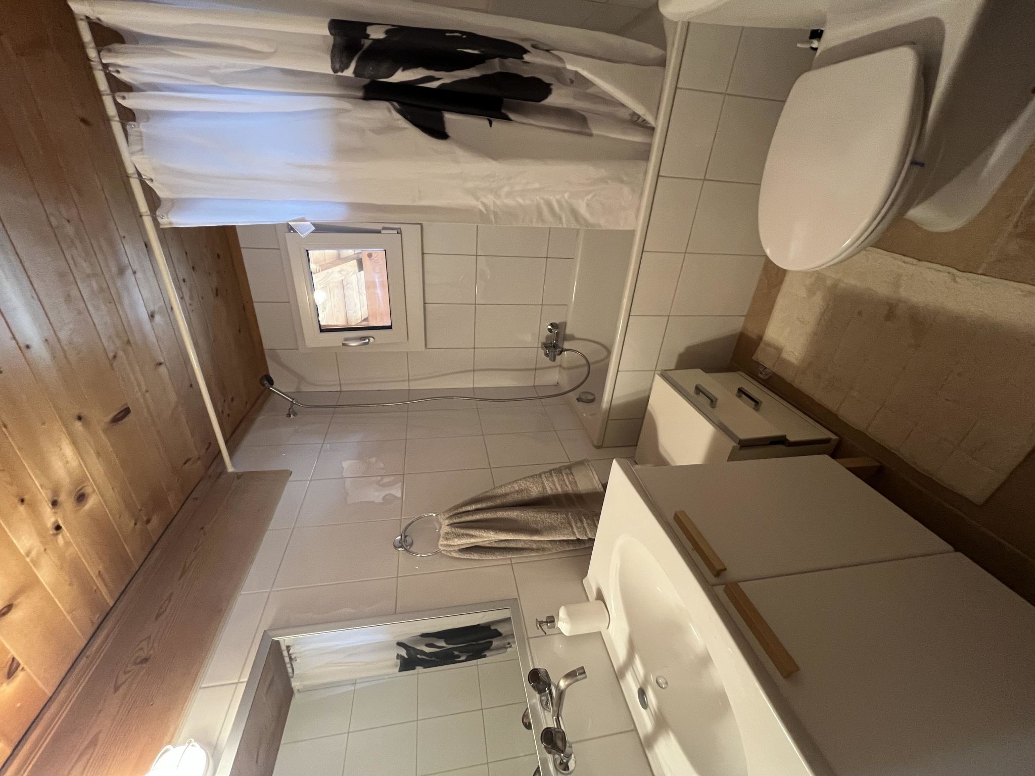 Photo of Hivernants Le Premier Appartement/Fewo, Dusche und Bad, WC 4-Bettwohnung