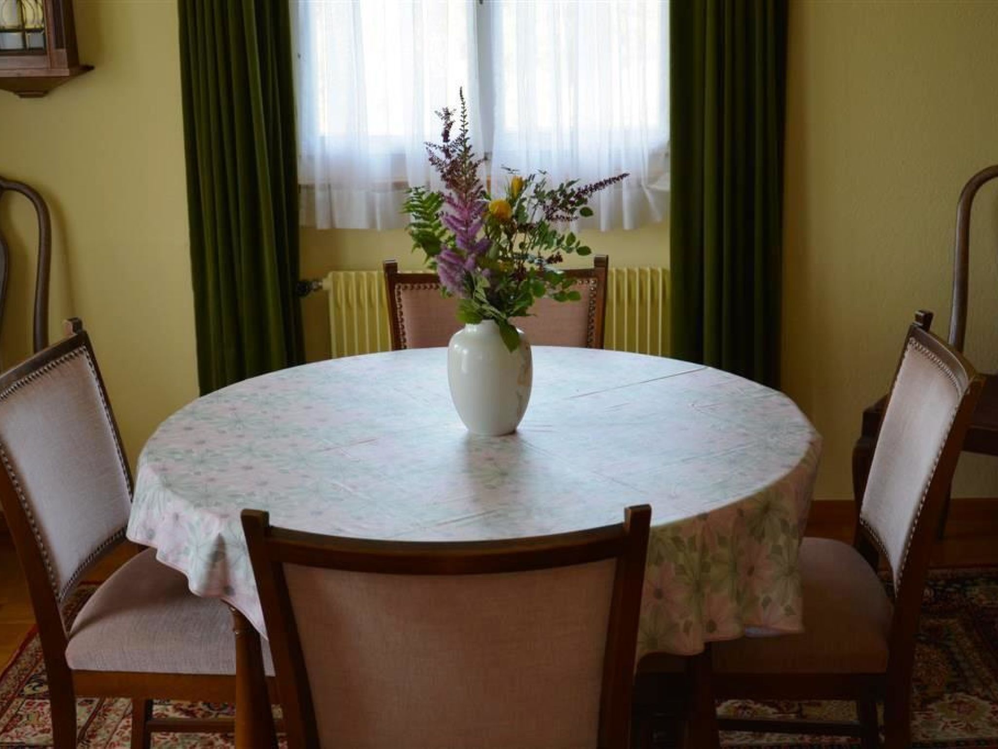 Photo of Mutzli Appartement/Fewo, Dusche oder Bad, WC 6-Bettwohnung
