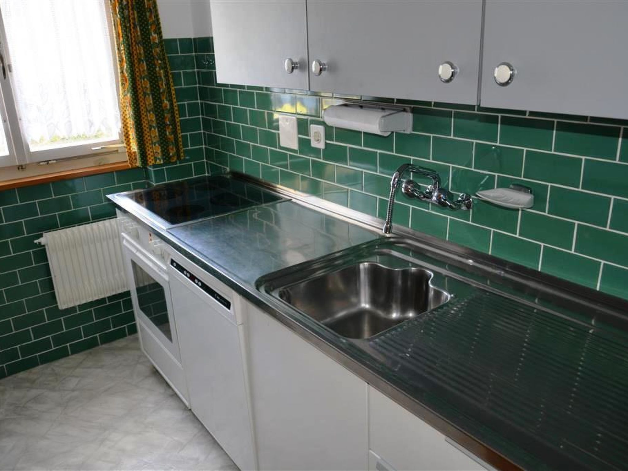 Photo of Mutzli Appartement/Fewo, Dusche oder Bad, WC 6-Bettwohnung